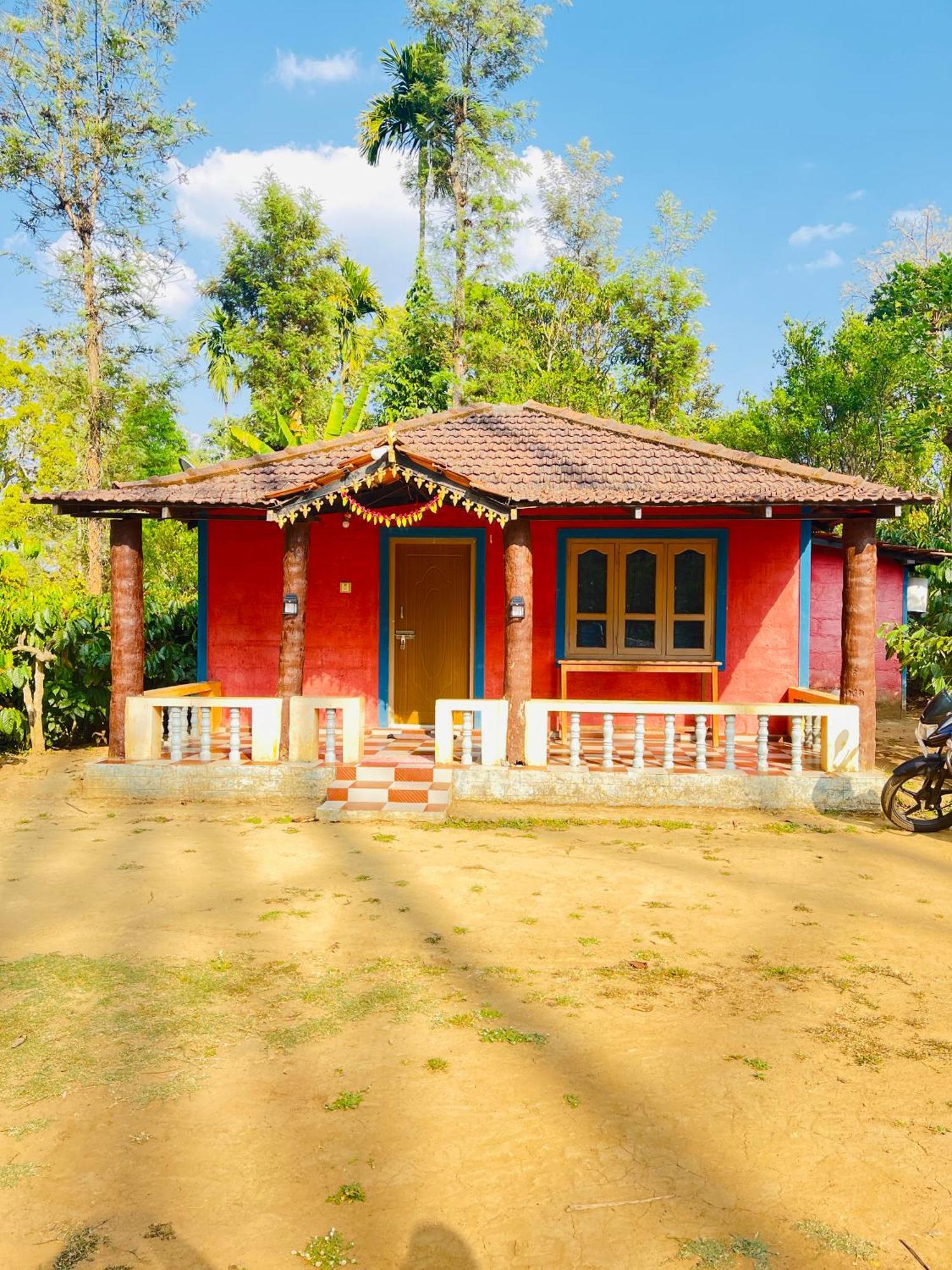 Preetham Homestay Kushalnagar Luaran gambar
