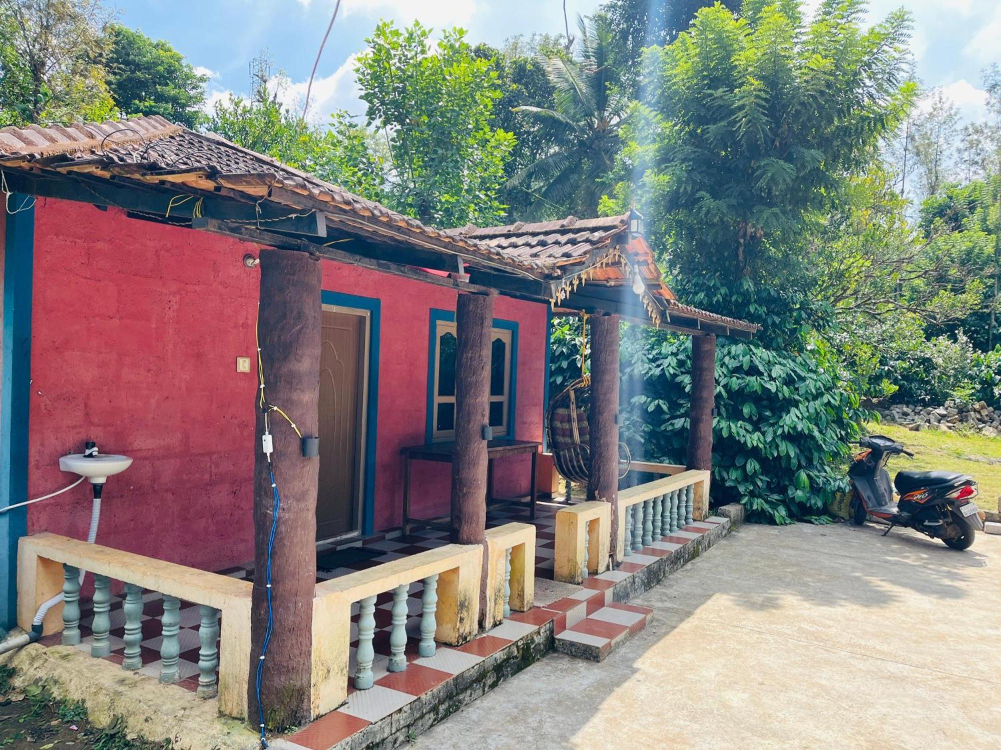 Preetham Homestay Kushalnagar Luaran gambar